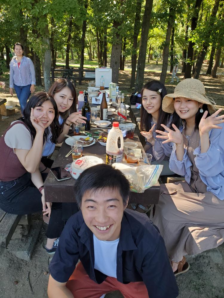 スタッフ全体BBQの様子
