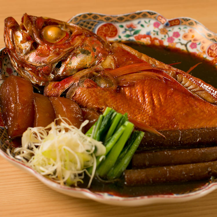 迫力の一尾!煮つけで白ご飯も進む!