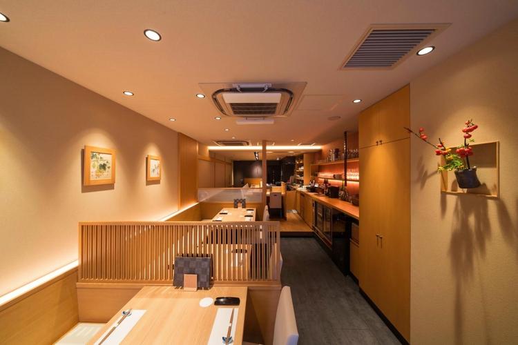 居心地の良い大人のお店を目指しています