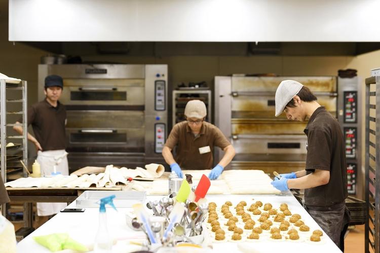 京都伊三郎製ぱん 久留米店/セントラルキッチン
