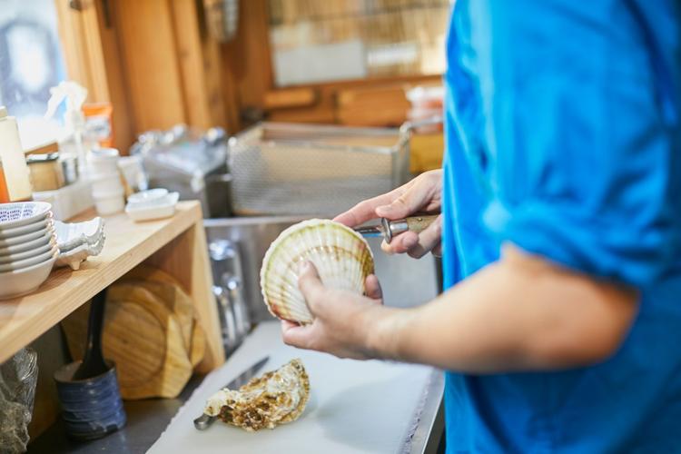 生でも食べられる新鮮な貝類