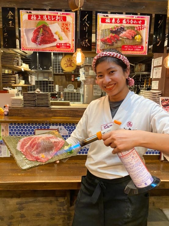 池袋西口 肉寿司