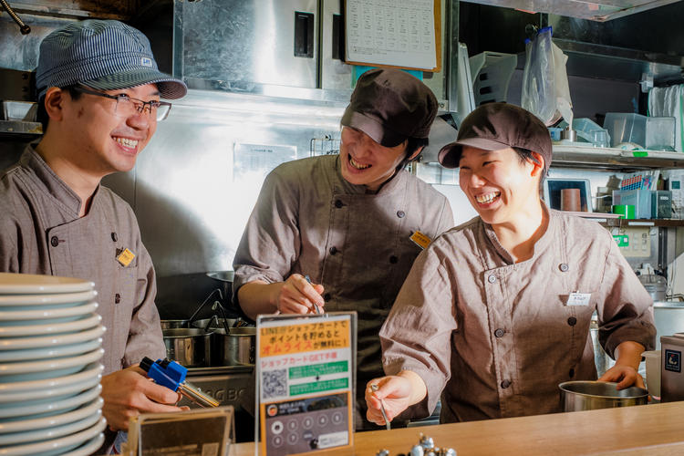スタッフの和を何より尊重してます。