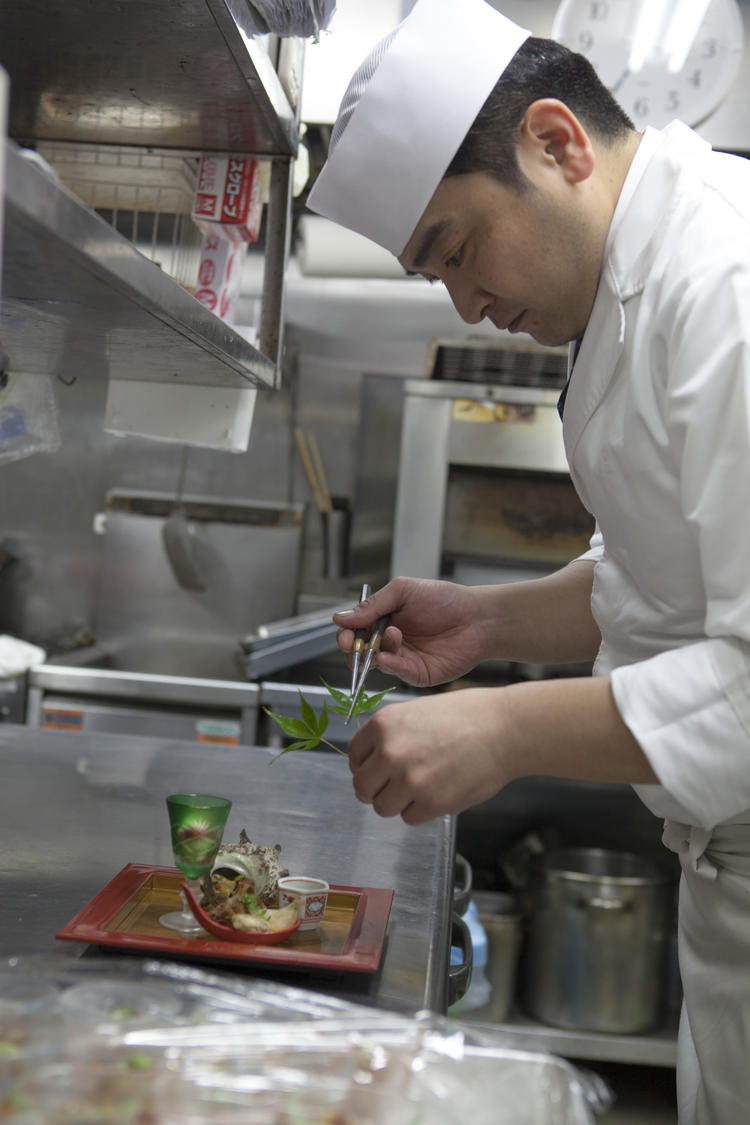 北信越の旬食材を使用し、丁寧に調理。