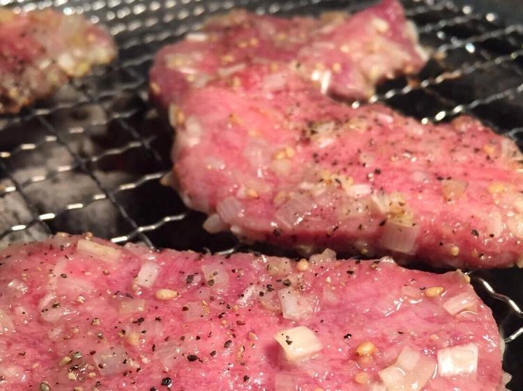 炭火焼肉ほしや