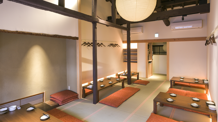 店内はほっとくつろげる空間です