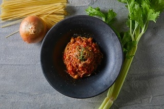国産食材を使った創作料理をご提供◎