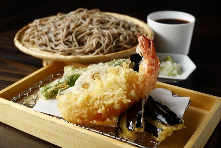 奥深い天ぷらも経験できます!