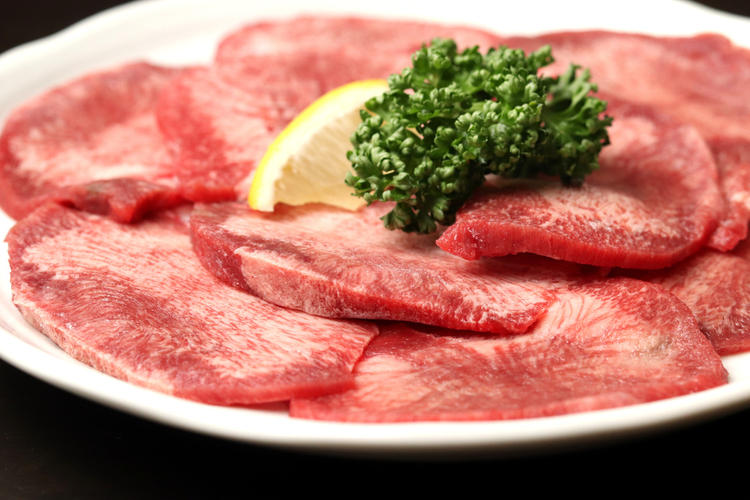 新鮮なお肉とお酒をリーズナブルにご提供◎