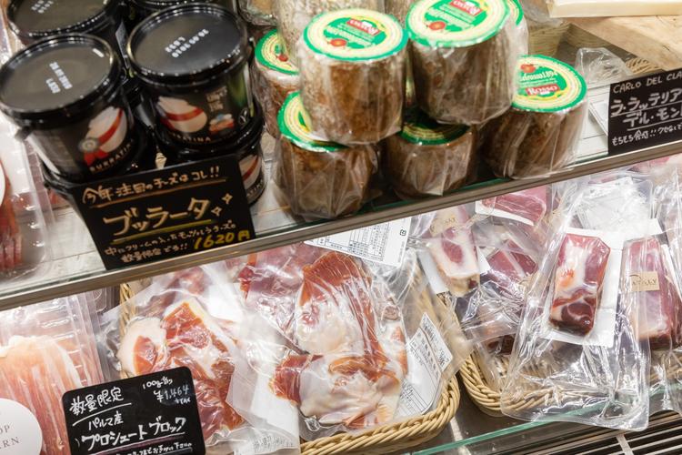 直輸入ハムチーズは新しい発見も!