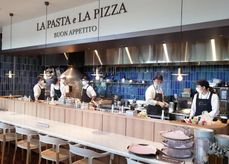 レストランでは本場イタリアンを!