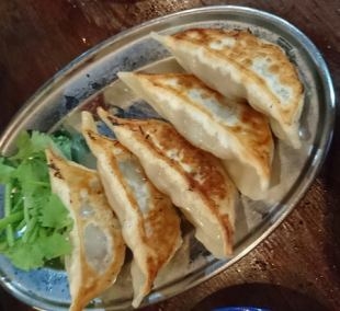 変わりダネの餃子も考案しました!