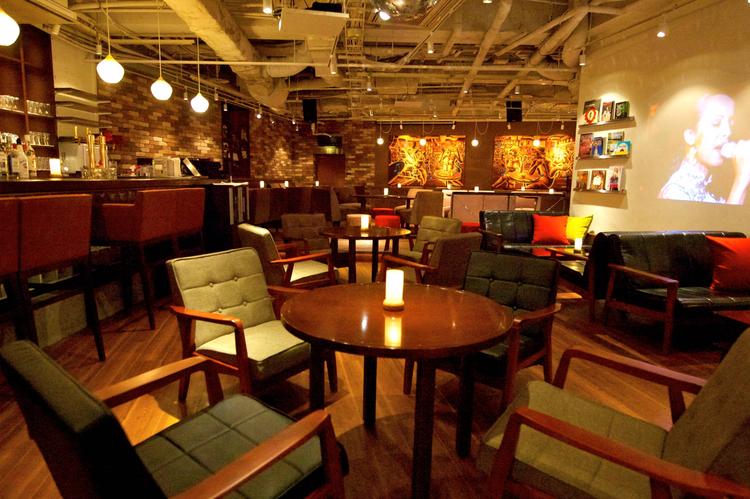 落ちついたモダンな店内で安らぎを
