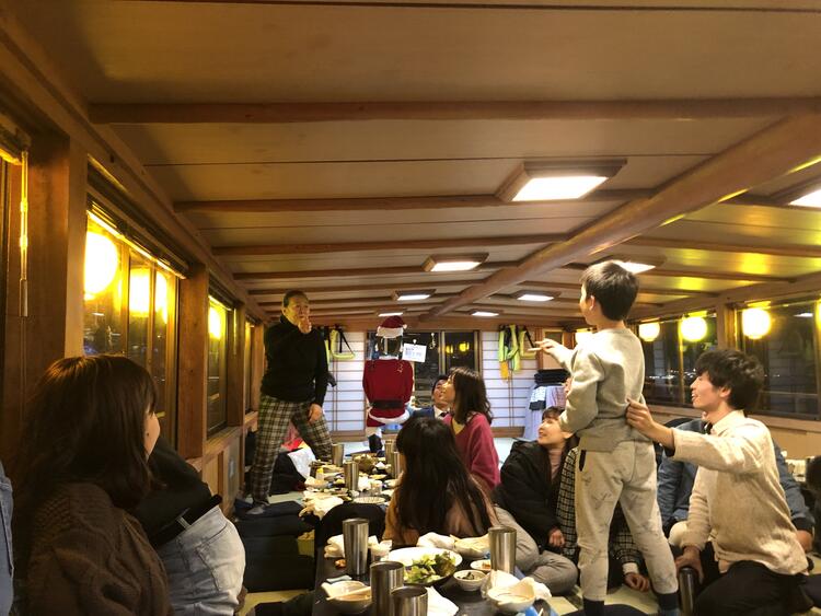 スタッフの家族も交えての忘年会