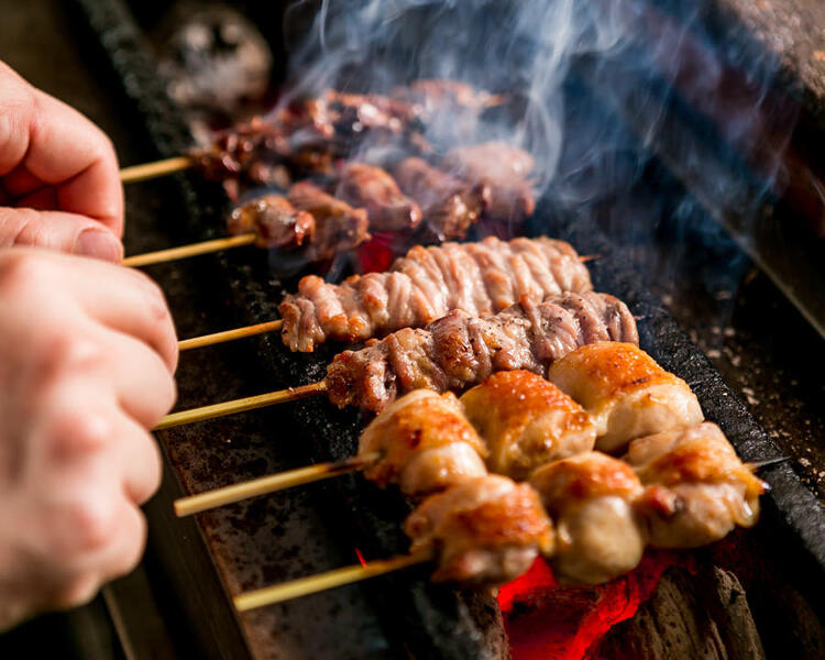 炭火焼鶏ことり