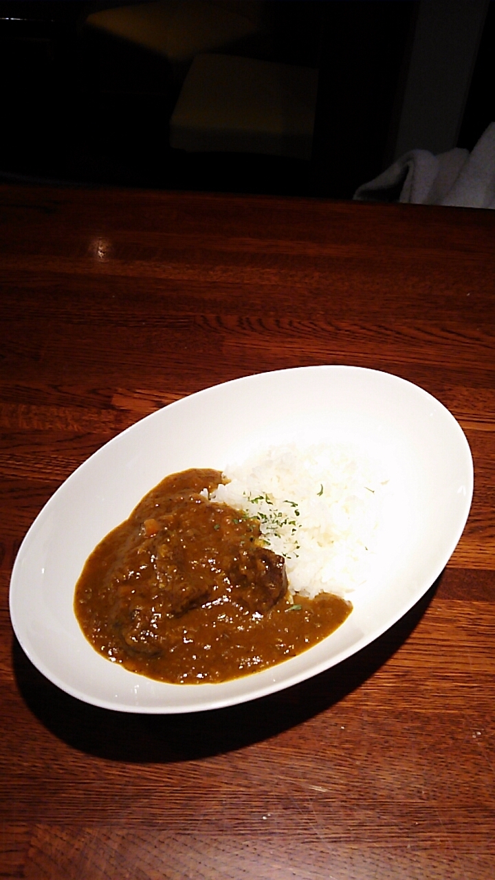 毎週土曜日はカレーライスをサービス!!