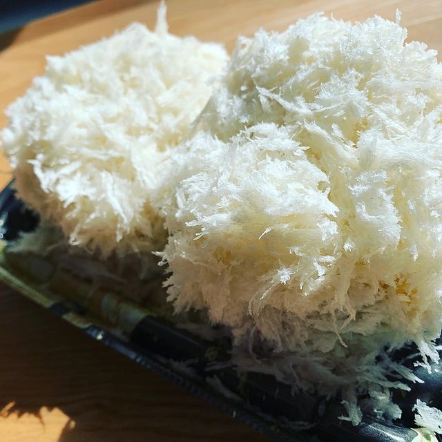 外は真っ白のとんかつ