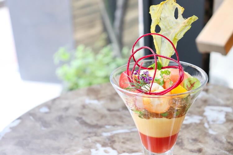 ランチで好評の野菜パフェ