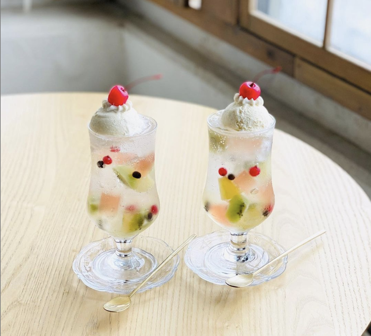 ROCCA&FRIENDS -TEA ROOM-