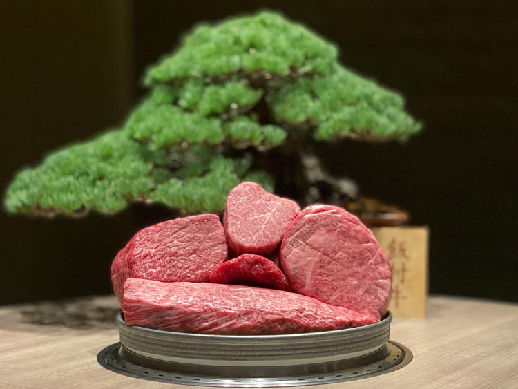 塊のお肉達