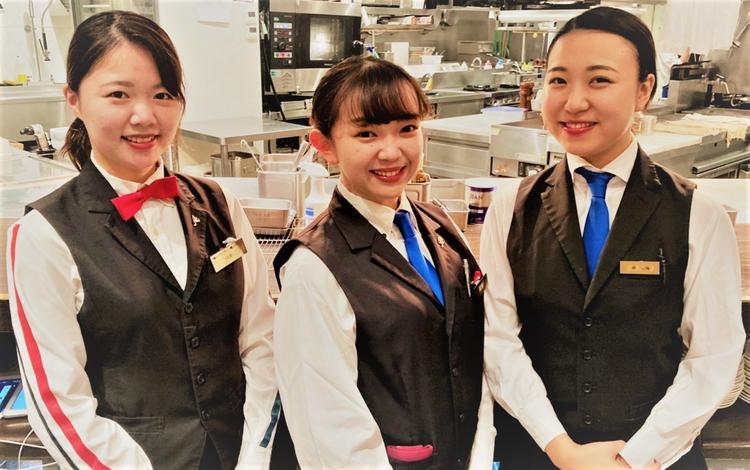 大型店舗なのでシフトに沢山入れます♪