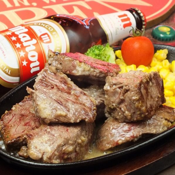 Texasステーキは食べ応えバツグン!