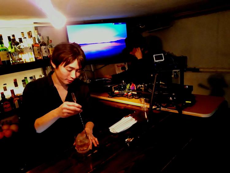 BAR AALIYAH 店長TAKA