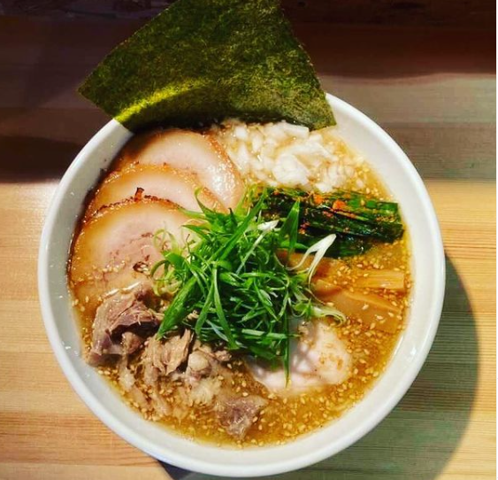 醤油ラーメンもおすすめ!