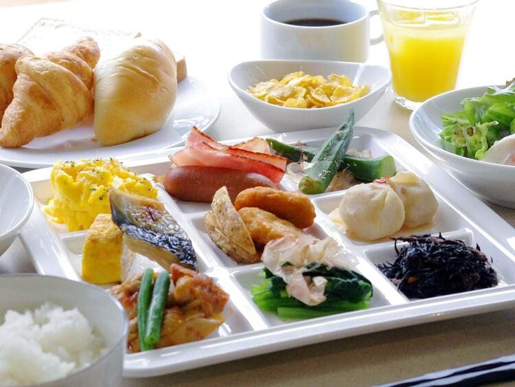 人気の洋食ビュッフェ