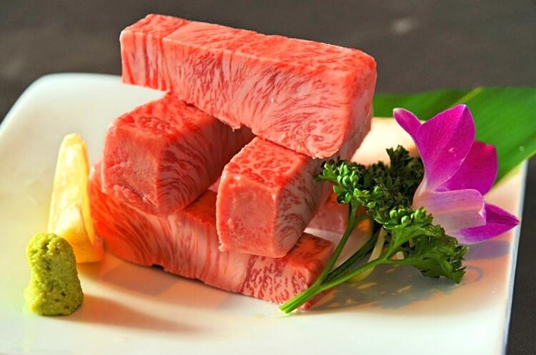 「厚切りサーロイン」はお肉がとろける