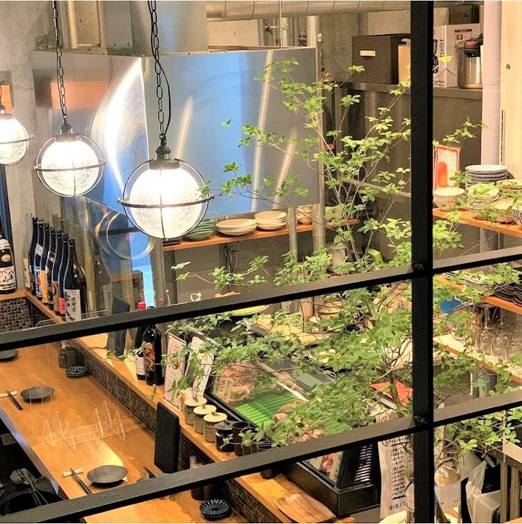 オシャレな内装で居心地の良いお店です◎