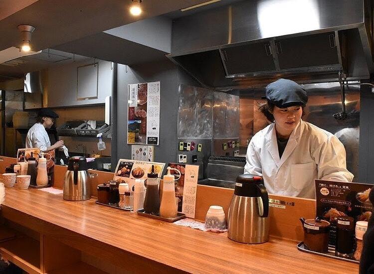 嬉嬉豚とんかつ『君に、揚げる。』 池袋本店