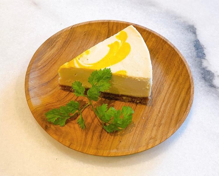 休日限定ローケーキ