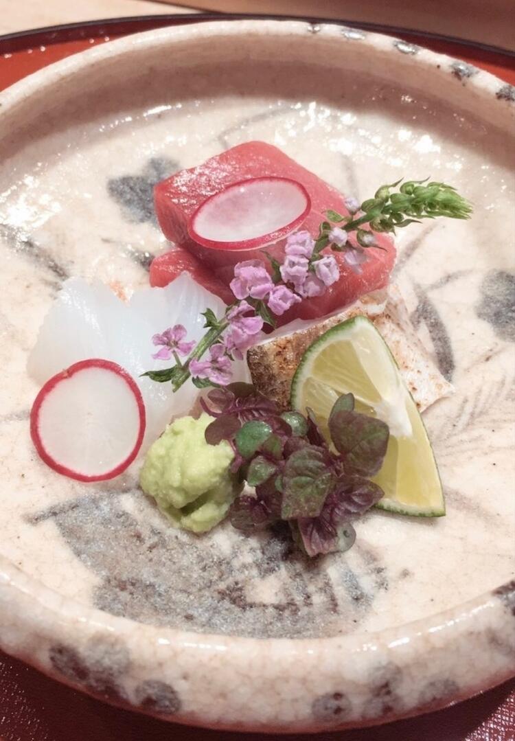 料理は「おまかせコース」のみ