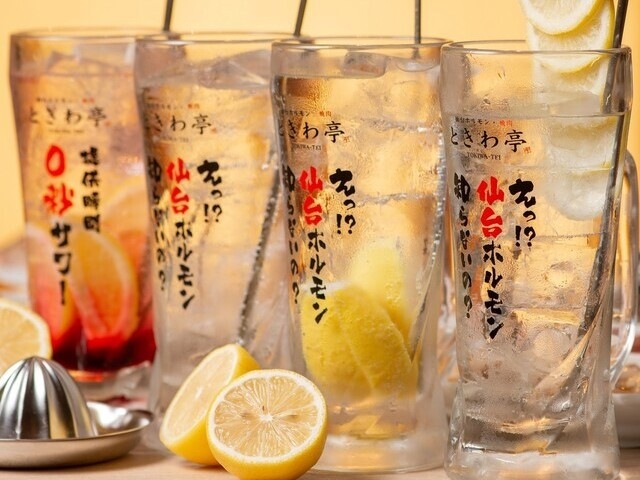 タワーから直接注ぐ「0秒レモンサワー」