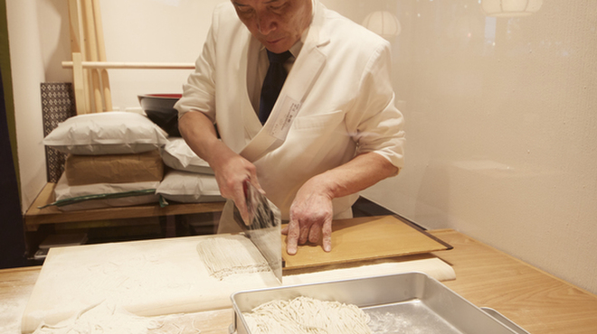 刺激し合える仲間と一緒に働きませんか?