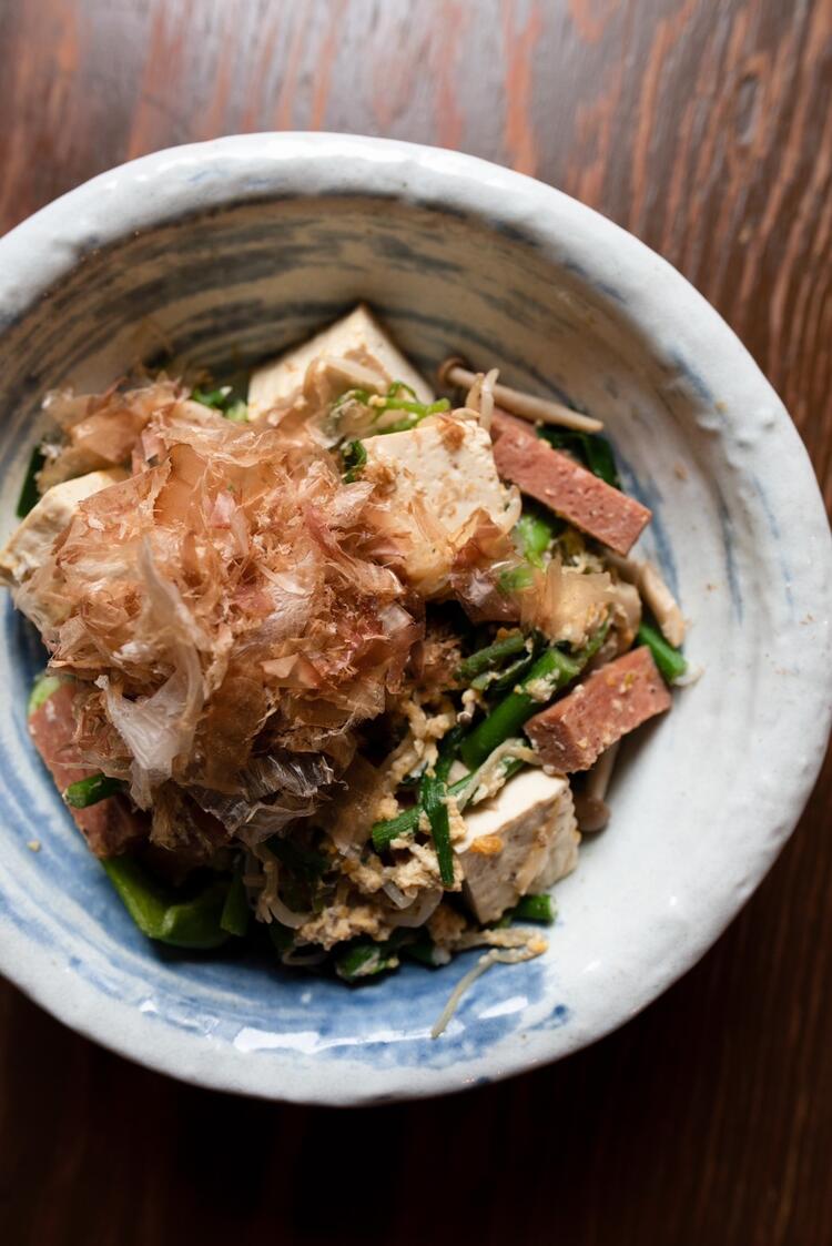 本格的な沖縄料理の味を追究!