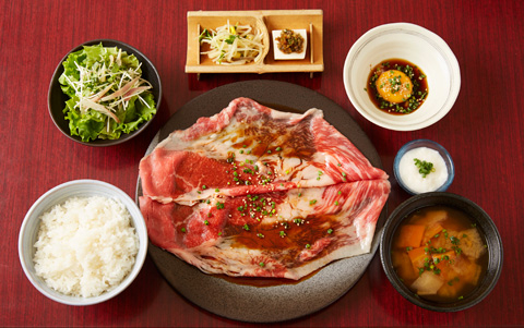 ランチ営業も好評です