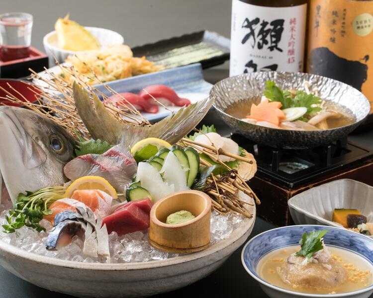 全国各地から仕入れる鮮魚