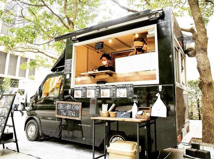 STREET FARM KITCHEN