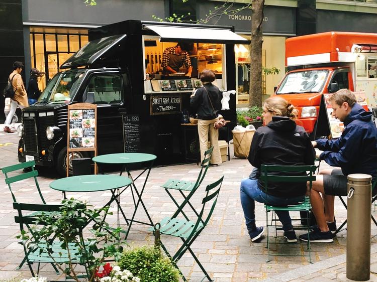 STREET FARM KITCHEN