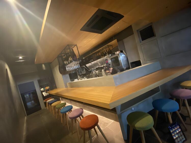 居酒屋「H」