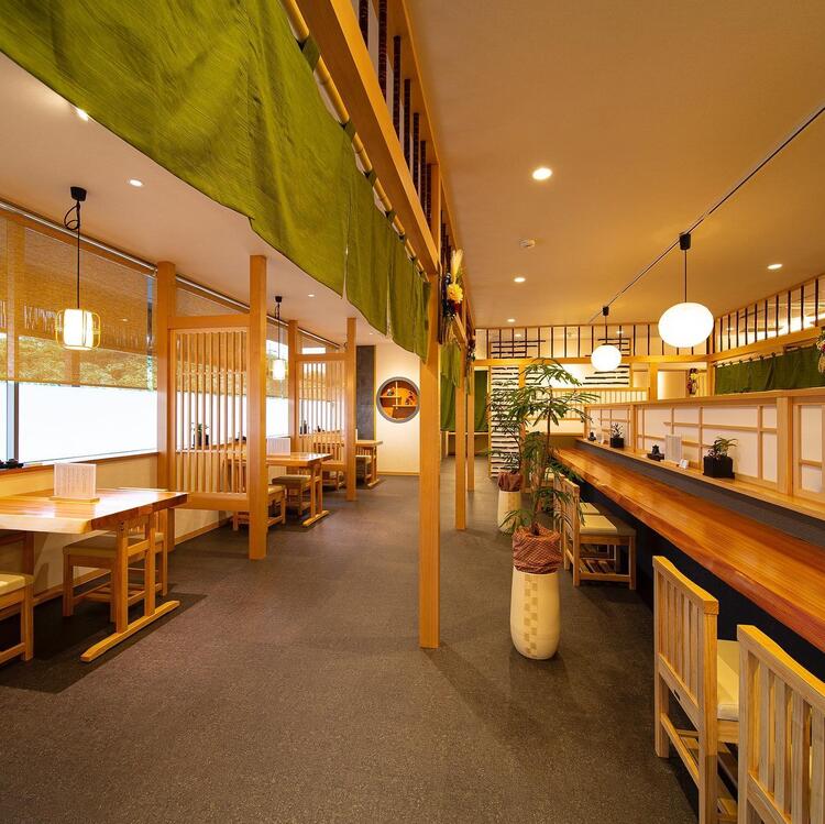 店内は和風の落ち着いた雰囲気♪