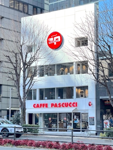 大通り沿いの素敵なビルディング♪