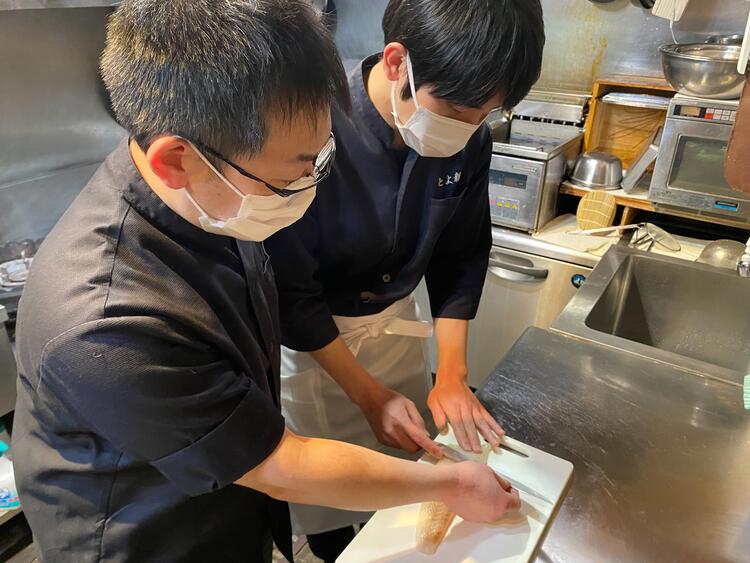 店長自ら若手人材の育成に注力しています♪