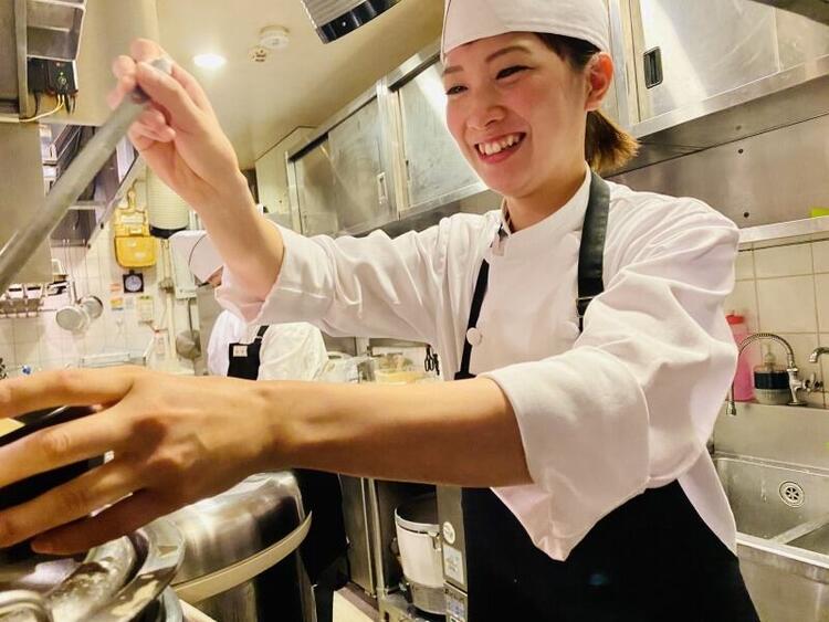 グリルロン 阪急三番街店
