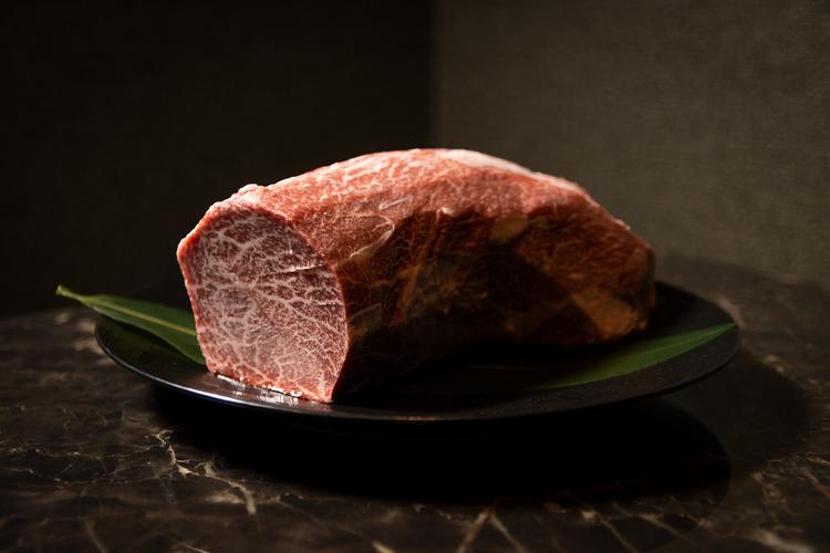 毎日新鮮な牛肉を仕入れてます。