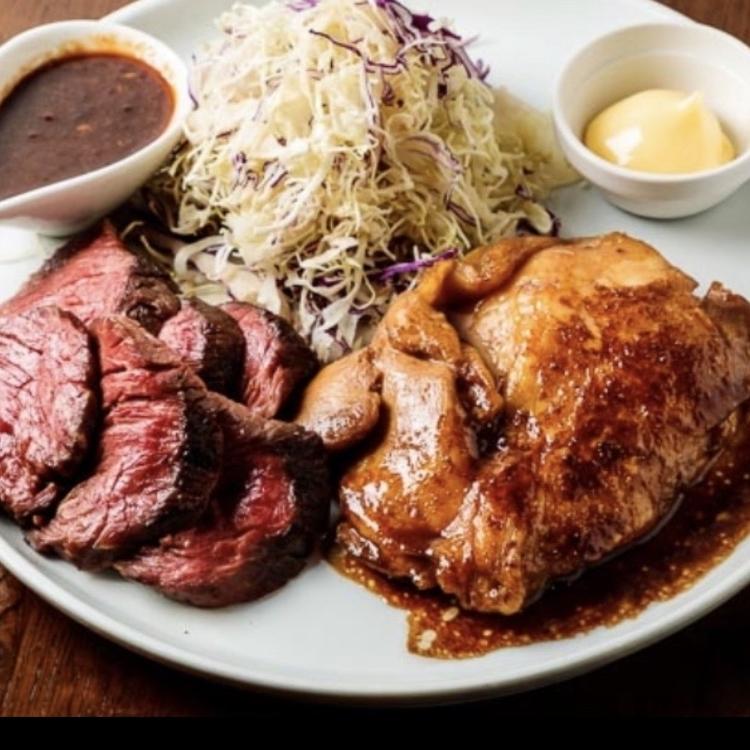 ランチタイムの肉肉ランチは毎日大盛況♪