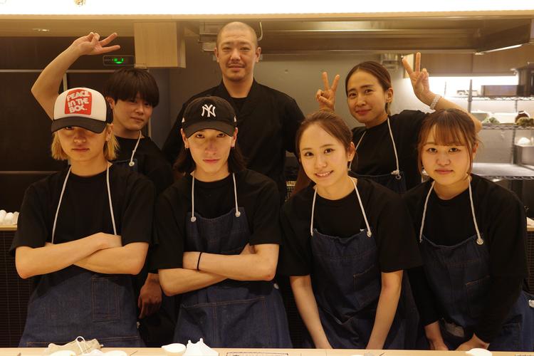 20ー30代のスタッフが多いです♩