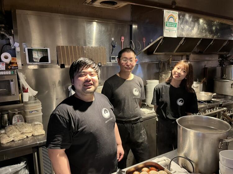 抜群のチームワークで楽しく働こう!